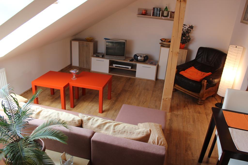 Orange Loft Apartment Kajov Exterior photo