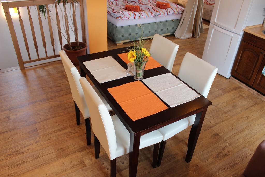 Orange Loft Apartment Kajov Exterior photo