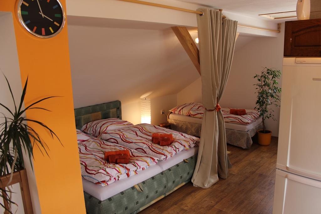 Orange Loft Apartment Kajov Exterior photo