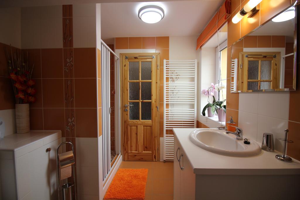 Orange Loft Apartment Kajov Exterior photo